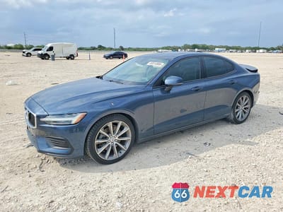 2020 VOLVO S60 T5 MOMENTUM 7JR102FKXLG045775 - główne zdjęcie licytacji z USA - miniatura