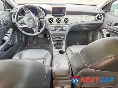 Zdjęcie 8 z 13 samochodu: 2015 MERCEDES-BENZ GLA 250 4MATIC VIN:WDCTG4GB8FJ031548 - miniatura