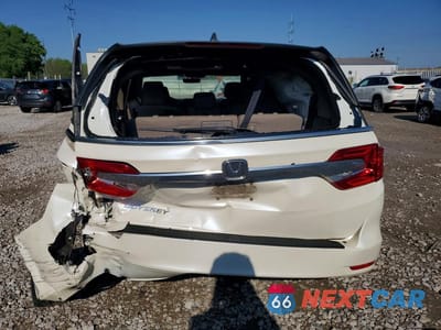 Zdjęcie 6 z 13 samochodu: 2018 HONDA ODYSSEY EXL VIN:5FNRL6H76JB025328 - miniatura