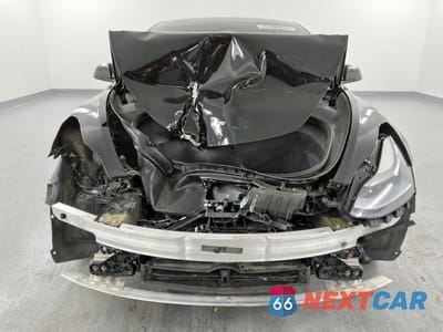 Piąte zdjęcie samochodu w środku: 2021 TESLA MODEL 3 VIN:5YJ3E1EB3MF006820 - miniatura