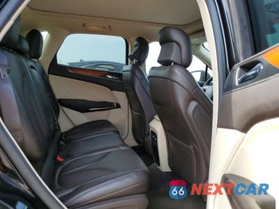 Zdjęcie 10 z 12 samochodu: 2015 LINCOLN MKC VIN:5LMTJ2AH9FUJ42478 - miniatura