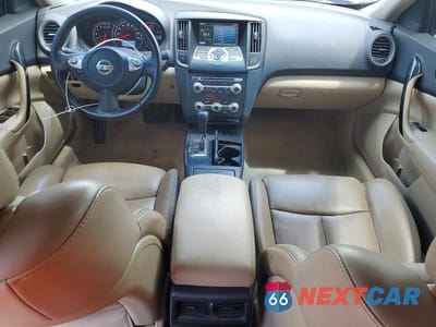 Zdjęcie 8 z 12 samochodu: 2012 NISSAN MAXIMA 3.5 S VIN:1N4AA5APXCC806141 - miniatura
