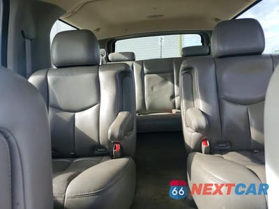Zdjęcie 10 z 13 samochodu: 2006 CHEVROLET SUBURBAN K1500 Z71 VIN:3GNFK16Z06G122448 - miniatura