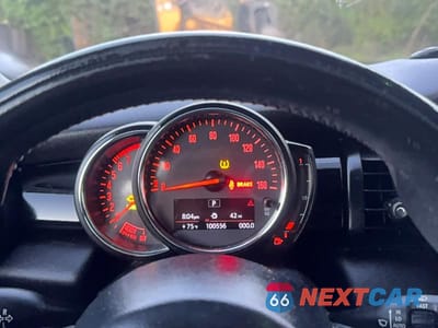 Zdjęcie 8 z 10 samochodu: 2019 MINI COOPER VIN:WMWXU1C58K2J02277 - miniatura