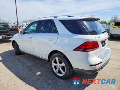 Drugie zdjęcie samochodu z przodu: 2017 MERCEDES-BENZ GLE 350 4MATIC VIN:4JGDA5HB5HA816544 - miniatura