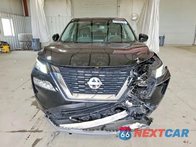 Piąte zdjęcie samochodu w środku: 2023 NISSAN ROGUE SV VIN:JN8BT3BB9PW477943 - miniatura