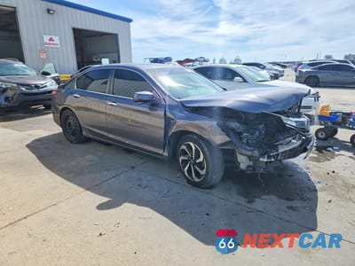 Czwarte zdjęcie samochodu z boku: 2016 HONDA ACCORD EX VIN:1HGCR2F7XGA128853 - miniatura