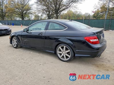 Drugie zdjęcie samochodu z przodu: 2013 MERCEDES-BENZ C 250 VIN:WDDGJ4HB1DG010998 - miniatura
