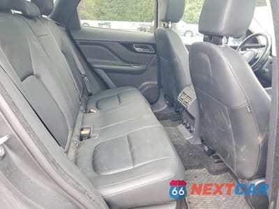 Zdjęcie 11 z 14 samochodu: 2019 JAGUAR F-PACE PREMIUM VIN:SADCJ2FX1KA396869 - miniatura