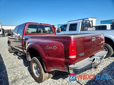 Trzecie zdjęcie samochodu z tyłu: 1999 FORD F350 SUPER DUTY VIN:1FTWW33F1XEE55270 - miniatura