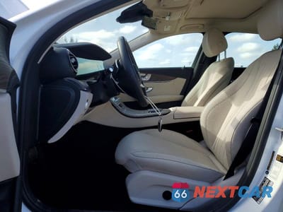 Zdjęcie 7 z 13 samochodu: 2021 MERCEDES-BENZ E 350 4MATIC VIN:W1KZF8EB8MA933813 - miniatura