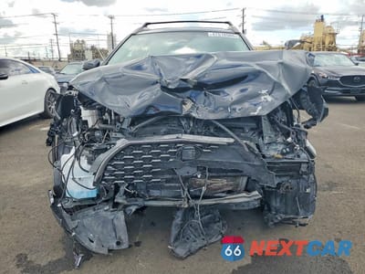 Piąte zdjęcie samochodu w środku: 2024 TOYOTA COROLLA CROSS XLE VIN:7MUDAABG3RV085298 - miniatura