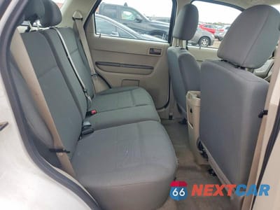 Zdjęcie 10 z 12 samochodu: 2009 FORD ESCAPE XLS VIN:1FMCU02799KB08674 - miniatura