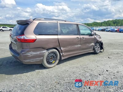Trzecie zdjęcie samochodu z tyłu: 2019 TOYOTA SIENNA LIMITED PREMIUM 7-PASSENGER VIN:5TDDZ3DC5KS213412 - miniatura