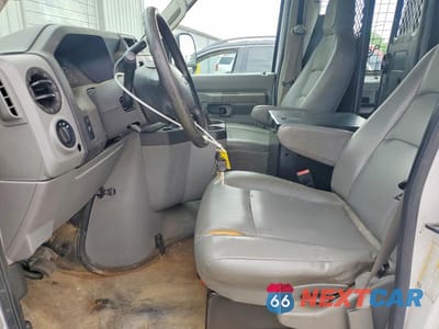 Zdjęcie 7 z 12 samochodu: 2014 FORD E250 DELIVERY VAN VIN:1FTNE2EW1EDA85981 - miniatura