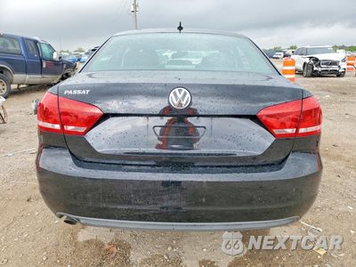 Zdjęcie 11 z 26 samochodu: 2013 VOLKSWAGEN PASSAT S VIN:1VWAP7A31DC021362 - miniatura