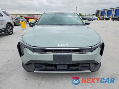 Piąte zdjęcie samochodu w środku: 2025 KIA K4 VIN:3KPFU4DE8SE133966 - miniatura