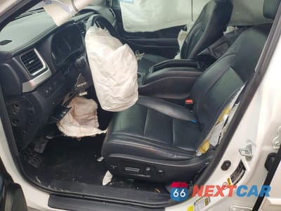 Zdjęcie 7 z 12 samochodu: 2017 TOYOTA HIGHLANDER XLE VIN:5TDJZRFH4HS431266 - miniatura