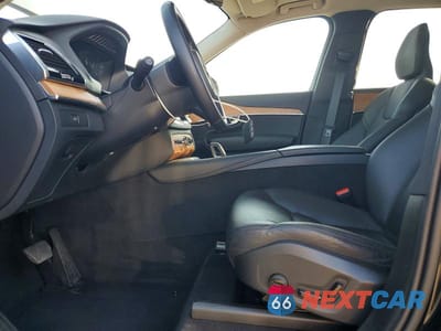 Zdjęcie 7 z 14 samochodu: 2025 VOLVO XC90 PLUS VIN:YV4062JE8S1321542 - miniatura