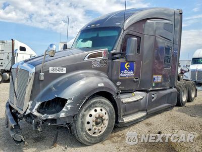 Drugie zdjęcie samochodu z przodu: 2017 KENWORTH T680 SEMI TRUCK VIN:1XKYD49X9HJ132599 - miniatura