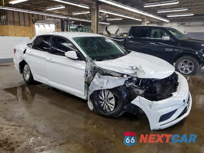 Czwarte zdjęcie samochodu z boku: 2020 VOLKSWAGEN JETTA S VIN:3VWCB7BU4LM006480 - miniatura
