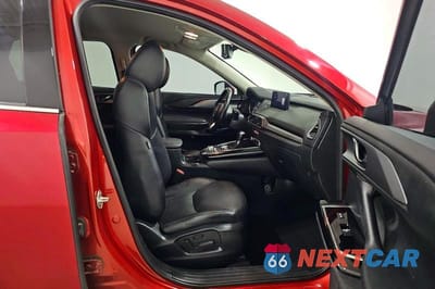 Piąte zdjęcie samochodu w środku: 2022 MAZDA CX-9 TOURING VIN:JM3TCBCYXN0603005 - miniatura