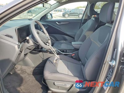 Zdjęcie 7 z 11 samochodu: 2026 KIA NIRO LX VIN:KNDCP3LE2T5332546 - miniatura