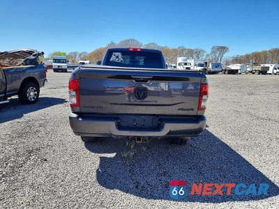 Zdjęcie 6 z 10 samochodu: 2022 RAM 3500 BIG HORN VIN:3C63R3HL4NG435049 - miniatura