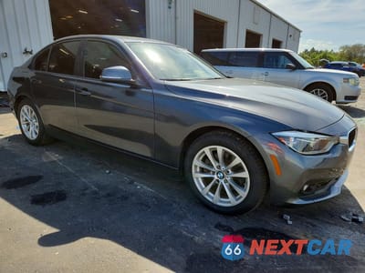 Czwarte zdjęcie samochodu z boku: 2018 BMW 320 I VIN:WBA8E1G50JNU90517 - miniatura