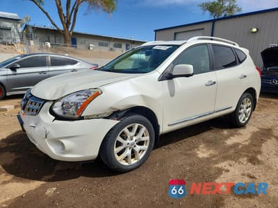 2013 NISSAN ROGUE S JN8AS5MVXDW649197 - główne zdjęcie licytacji z USA - miniatura