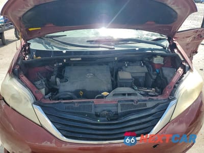 Zdjęcie 12 z 14 samochodu: 2012 TOYOTA SIENNA LE 8-PASSENGER VIN:5TDKK3DC6CS262339 - miniatura