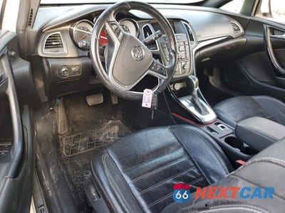 Zdjęcie 8 z 13 samochodu: 2019 BUICK CASCADA PREMIUM VIN:W04WH3N51KG361220 - miniatura