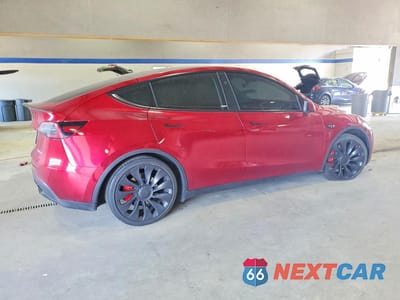 Trzecie zdjęcie samochodu z tyłu: 2024 TESLA MODEL Y VIN:7SAYGDEF8RA279313 - miniatura