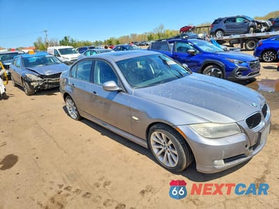 Czwarte zdjęcie samochodu z boku: 2011 BMW 328 XI SULEV VIN:WBAPK5G54BNN25010 - miniatura