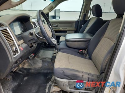 Zdjęcie 7 z 12 samochodu: 2011 DODGE RAM 5500 ST VIN:3D6WU7CL2BG503163 - miniatura
