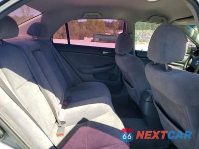 Zdjęcie 10 z 12 samochodu: 2004 HONDA ACCORD LX VIN:JHMCM56374C040529 - miniatura