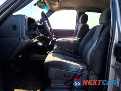 Zdjęcie 7 z 12 samochodu: 2004 CHEVROLET SILVERADO C1500 VIN:2GCEC19T641400185 - miniatura