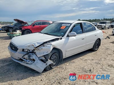 2004 HYUNDAI ELANTRA GLS KMHDN46DX4U827308 - główne zdjęcie licytacji z USA - miniatura