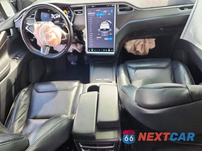 Zdjęcie 8 z 13 samochodu: 2016 TESLA MODEL X VIN:5YJXCAE22GF002687 - miniatura