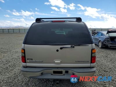 Zdjęcie 6 z 13 samochodu: 2005 CHEVROLET SUBURBAN C1500 VIN:3GNEC16ZX5G173611 - miniatura