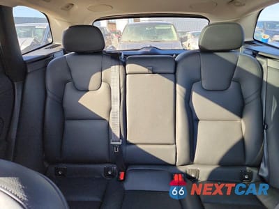 Zdjęcie 10 z 13 samochodu: 2023 VOLVO XC60 PLUS VIN:LYVH60DNXPB327039 - miniatura