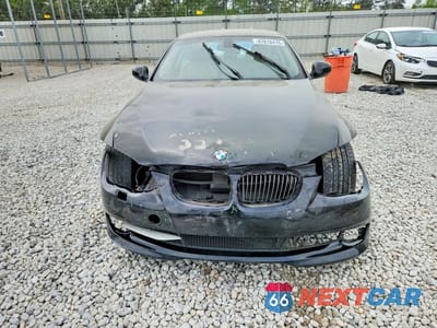 Piąte zdjęcie samochodu w środku: 2011 BMW 328 I VIN:WBAKE3C51BE557280 - miniatura