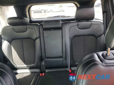 Zdjęcie 10 z 14 samochodu: 2023 JEEP GRAND CHEROKEE LAREDO VIN:1C4RJHAG9PC542740 - miniatura