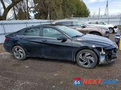 Czwarte zdjęcie samochodu z boku: 2024 HYUNDAI ELANTRA LUXURY VIN:KMHLN4DG9RU702705 - miniatura