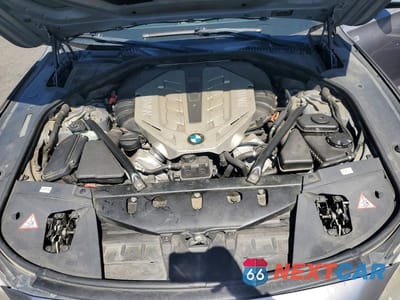 Zdjęcie 11 z 12 samochodu: 2010 BMW 750 I XDRIVE VIN:WBAKC6C58AC393642 - miniatura