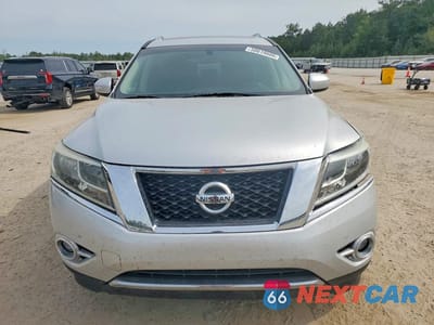 Piąte zdjęcie samochodu w środku: 2013 NISSAN PATHFINDER S VIN:5N1AR2MN2DC662996 - miniatura