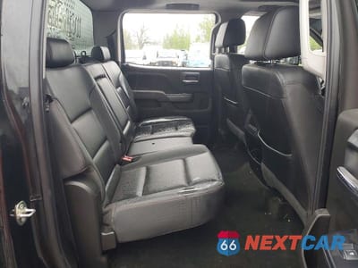 Zdjęcie 10 z 12 samochodu: 2018 GMC SIERRA K2500 SLT VIN:1GT12TEY6JF265616 - miniatura