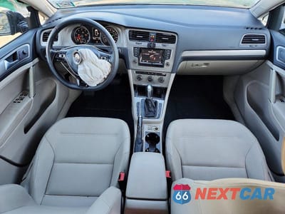 Zdjęcie 8 z 11 samochodu: 2015 VOLKSWAGEN GOLF VIN:3VW217AU5FM008372 - miniatura