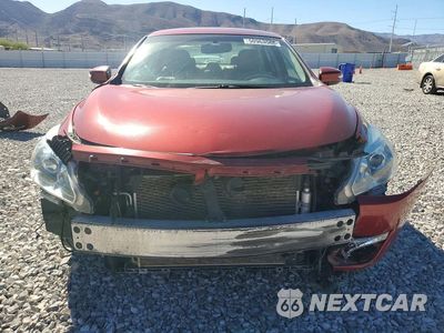 Piąte zdjęcie samochodu w środku: 2015 NISSAN ALTIMA 2.5 SL VIN:1N4AL3AP0FC146422 - miniatura