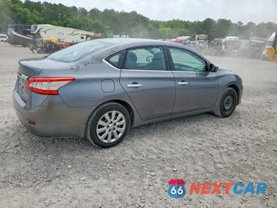 Trzecie zdjęcie samochodu z tyłu: 2015 NISSAN SENTRA S VIN:3N1AB7AP3FY294353 - miniatura